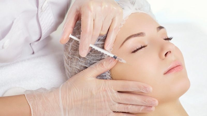Lấy lại thanh xuân ( tiêm Filer - botox - chuyền trắng)